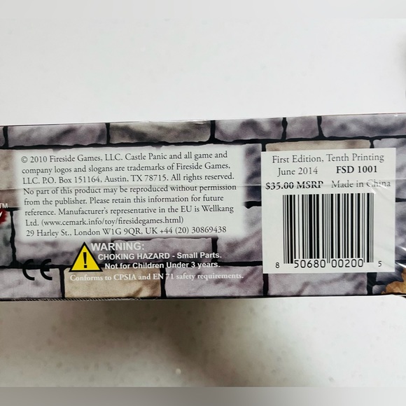 Castle Panic Board Game - Picture 2 of 3